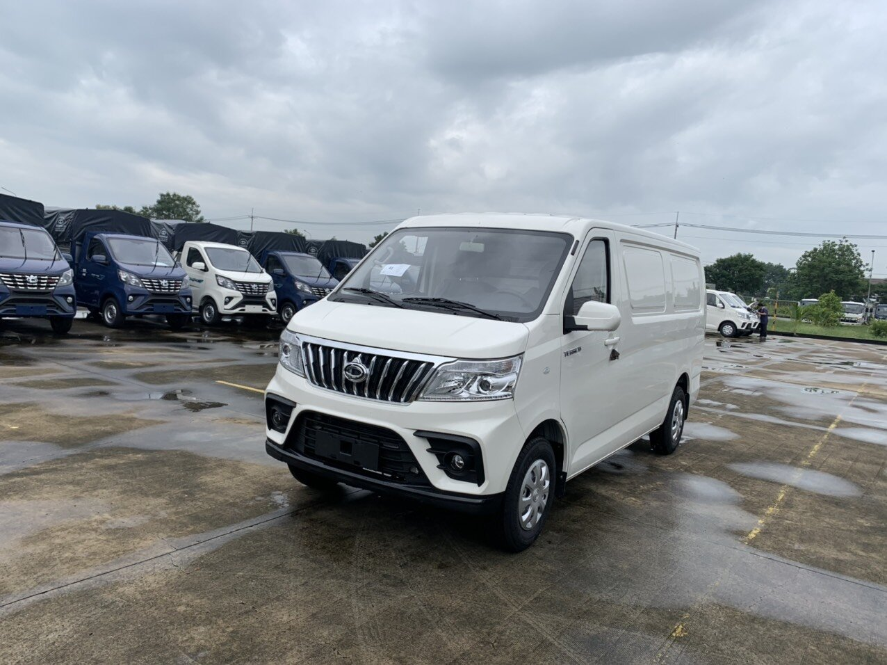 So Sánh Tera V8 2 Chỗ Với Các Đối Thủ Cùng Phân Khúc